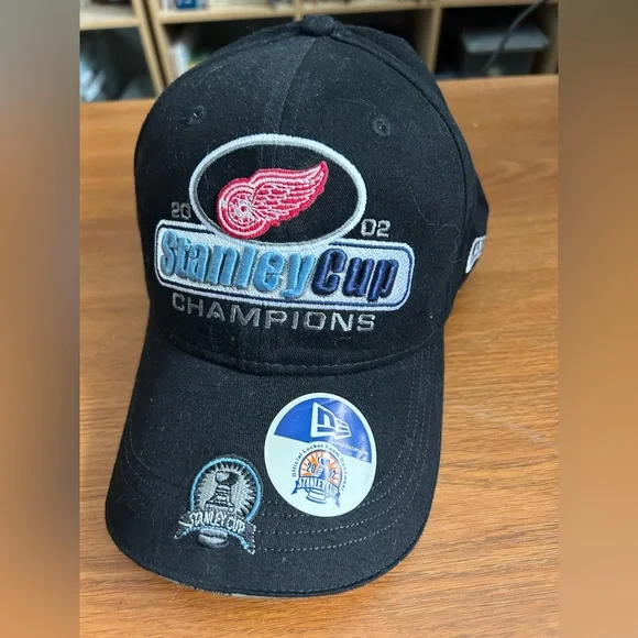 Red Wings Stanley Cup Hat - Picture 1 of 6
